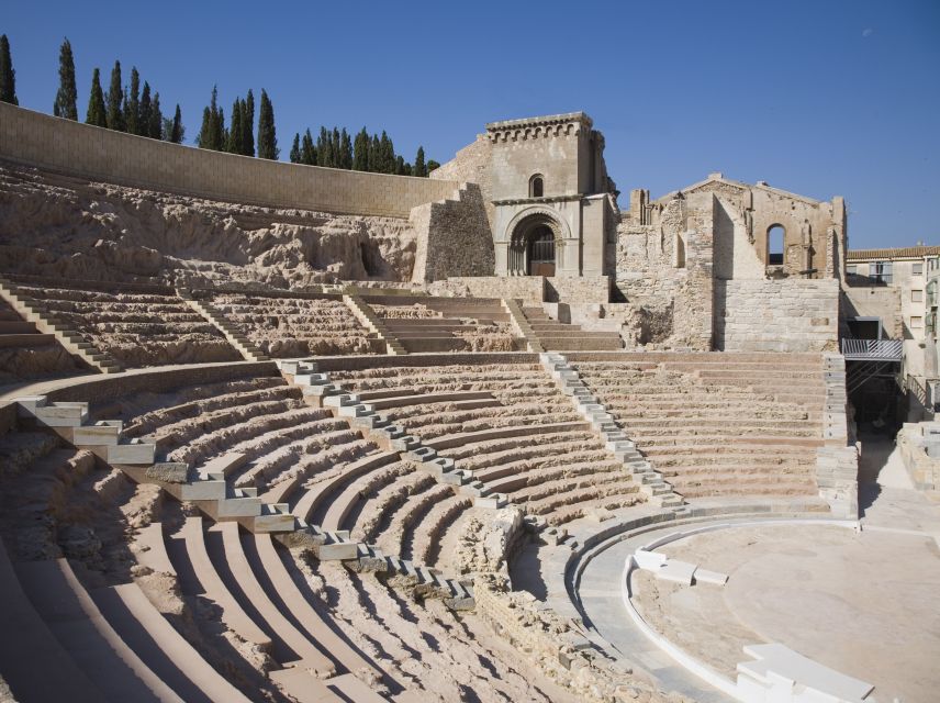 Cartagena: Roman Theater, Forum, Castle and Panoramic Lift - The Panoramic Lift, a practical ride with a useful purpose
