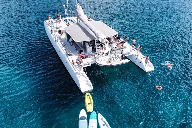 Catamaran Sailing in Lanzarote - Boat size, comfort, and the crowd question