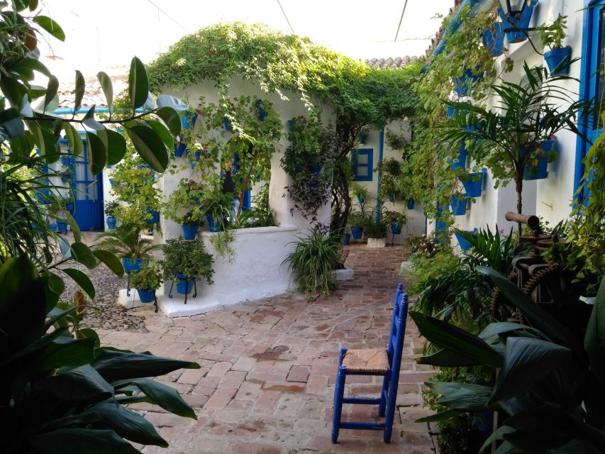 Córdoba Daily Highlights Bike Tour - San Lorenzo, Santa Marina, and the northern churches