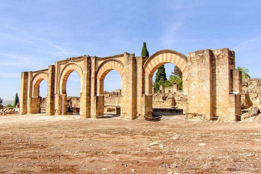 Córdoba: Guided Tour of Azahara Medina - The strongest part is the human story