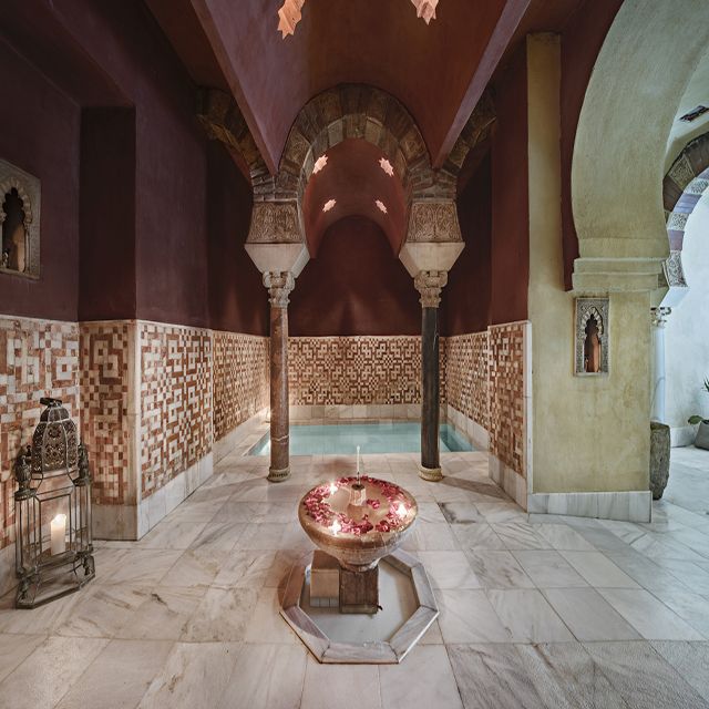 Córdoba: Hammam Al Ándalus Entry Ticket w/Optional Massage - Choosing the right massage and Kessa option