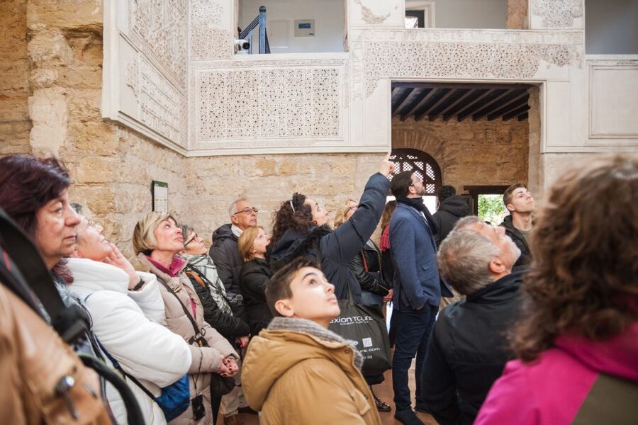 Cordoba: Jewish Quarter and Mosque-Cathedral Guided Tour - Entering the Mosque-Cathedral of Córdoba
