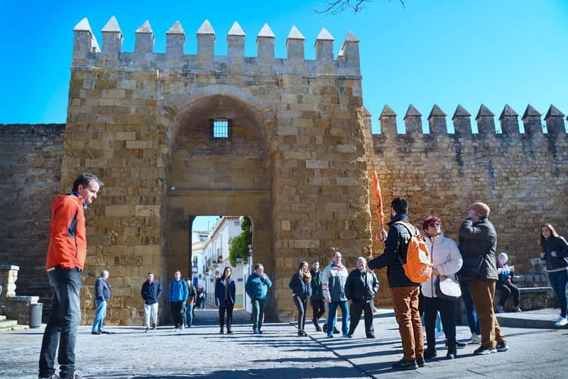 Córdoba: Jewish Quarter, Mosque, and Alcázar Tour - Inside the Mosque-Cathedral for 90 minutes