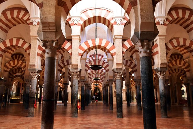 Cordoba Mosque and Jewish Quarter Guided Tour - Who should book this Córdoba tour?