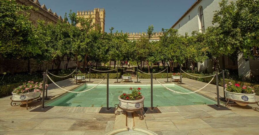 Córdoba: Mosque-Cathedral and Alcazar Tour - Why these two Córdoba landmarks belong together