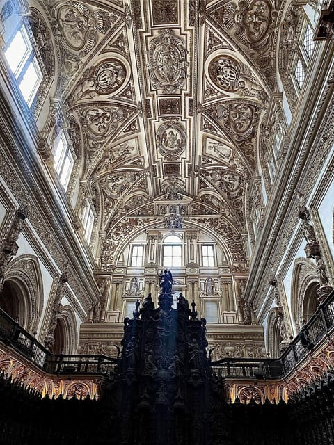 Córdoba: Mosque-Cathedral Guided Tour - The Patio de los Naranjos and the tower