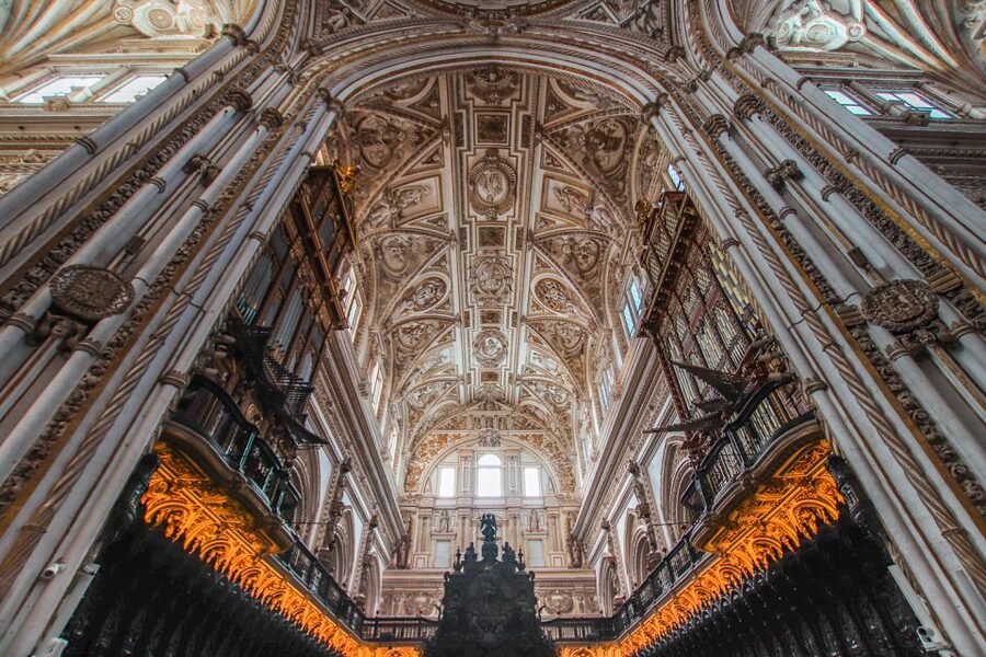 Cordoba Mosque-Cathedral: Skip-the-Line Guided Tour - The cathedral section and time to look around