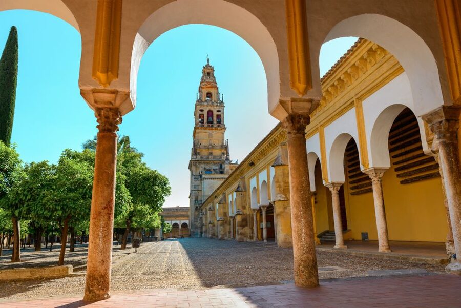 Cordoba Mosque-Cathedral: Skip-the-Line Guided Tour - Starting with San Vicente and the Visigothic past