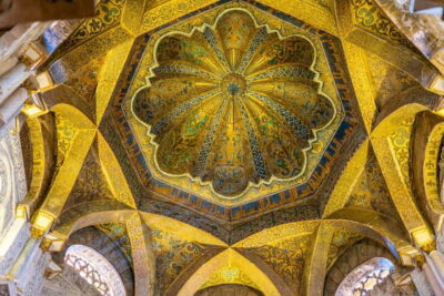 Mosque, Jewish Quarter & Tour with Ticket