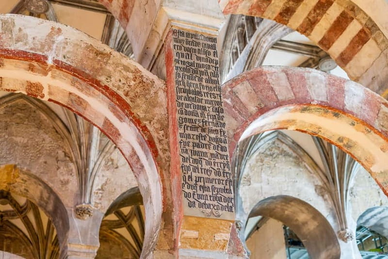 Córdoba: Mosque, Jewish Quarter & Tour with Ticket - Plaza del Cardenal Salazar and the small-scale sights