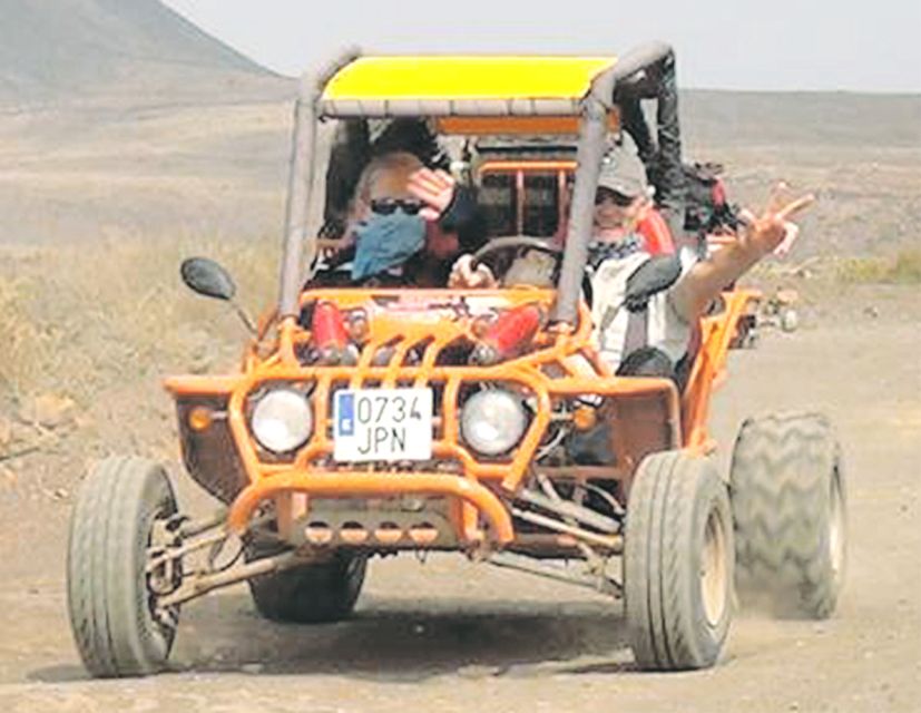 Corralejo: Buggy Safari Tour - Changing drivers and sharing a buggy