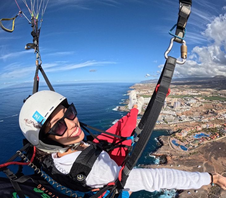 Costa Adeje: Tandem Paragliding Flight with Pickup - The flight: peaceful views with room for thrills