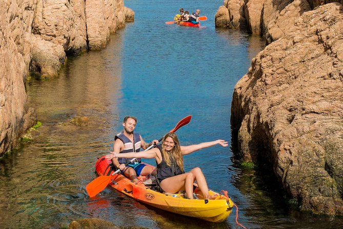 Costa Brava Kayak & Snorkel Tour + Picnic from Barcelona - The guides make a real difference