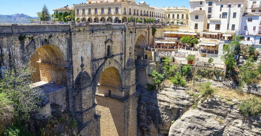 Costa del Sol: Day Trip to Ronda and Setenil - Setenil de las Bodegas and Its Rock-Covered Streets