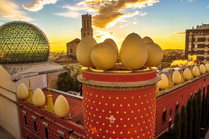 Dali Museum & Cadaques Small Group Tour with Hotel pick-up - Dalí’s jewels at Dalí Joyas