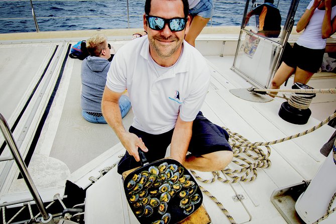 Day Sail to La Graciosa - Sailing Around La Graciosa for About an Hour