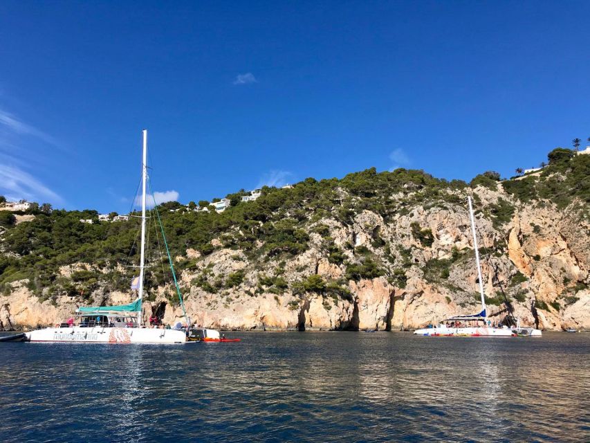 Dénia & Jávea: Portixol Sailing Catamaran Excursion with BBQ - Who should book this catamaran trip?