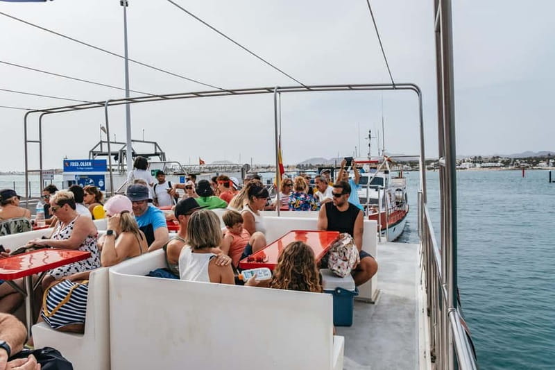 Desde Corralejo: Lobos Island Ferry with Optional Transfer - Choosing your return boat