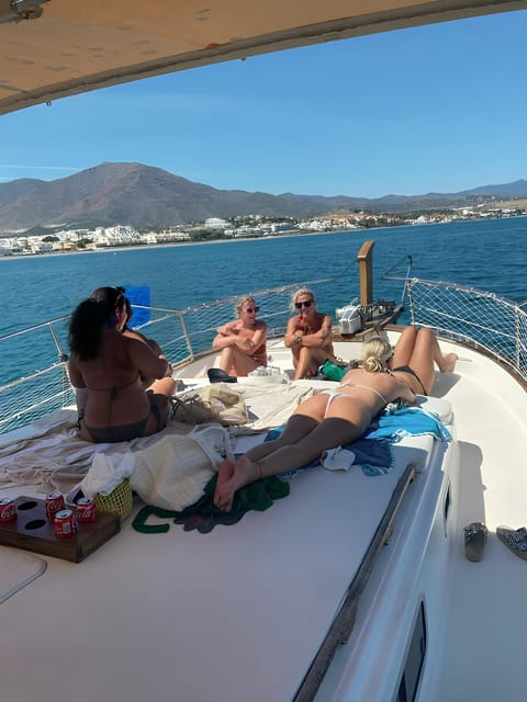 Estepona: Dolphins Searching Sea Cruise with Drink & Snacks - Sunset and the best time to go