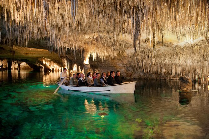 Explore Mallorca: Majorica Pearl Shop and Caves of Drach - Entering the Caves of Drach