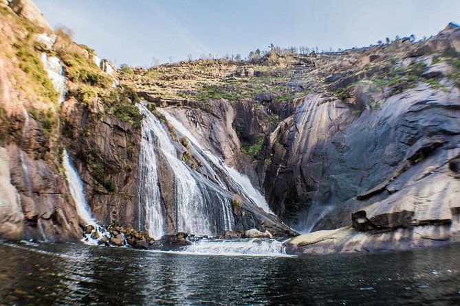 Finisterre and Costa da Morte: The Most Complete Tour of Santiago - Starting in Santiago at 9:00 am