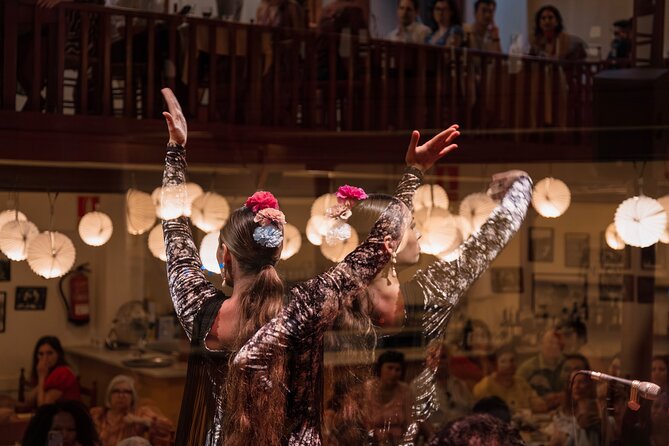 Flamenco Night at Tablao de Carmen with Tasting Menu or Dinner - Choosing tapas, dinner, or the VIP feast