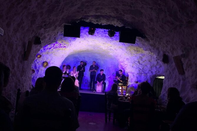 Flamenco Show in a Cave Restaurant in Granada - Getting there without losing the evening