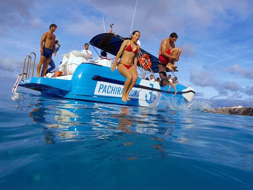 Fornells: 3-Hour Boat Tour Along Menorcan Coast - West through the marine preserve