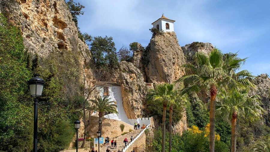 From Alicante/Benidorm: Guadalest & Algar Waterfalls Tour - What to pack for a smoother day