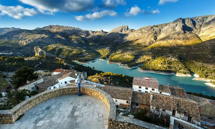 From Alicante: Guadalest, Altea & ticket in Algar Waterfalls - Altea: white streets above the Mediterranean