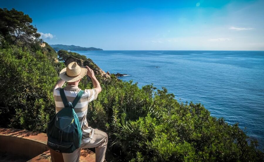 From Barcelona: Costa Brava Day Tour with Lunch - Is $135 good value?
