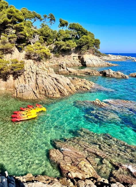 From Barcelona: Costa Brava Kayak & Snorkel Tour with Picnic - Four hours along Platja dAros rocky coast