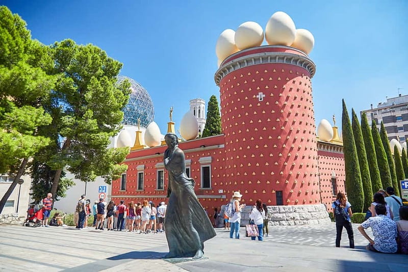 From Barcelona: Girona and Dalí Museum Small-group Day Tour - Meeting at Barcelona Nord