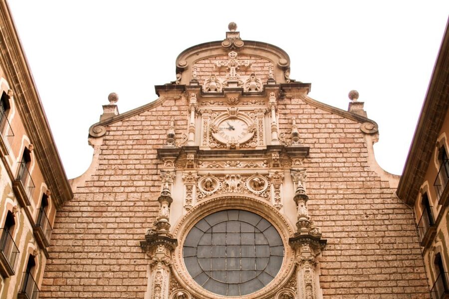 From Barcelona: Half-Day Montserrat Experience - Who will enjoy this tour most