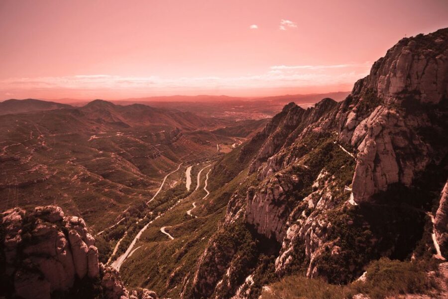 From Barcelona: Montserrat Tour, Rack Railway & Licor Taste - The guided visit to the basilica and Black Madonna