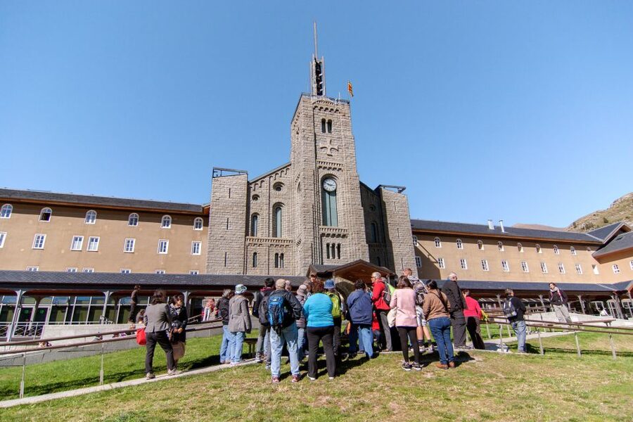 From Barcelona: Pyrenees Mountains Day Tour - The day at a glance
