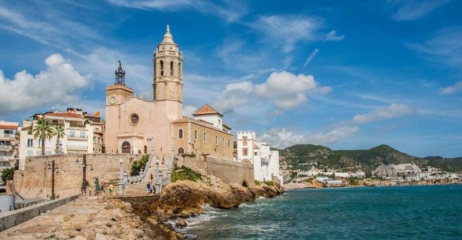 From Barcelona: Tarragona & Sitges Full Day Tour with Pickup - Why this day trip works from Barcelona