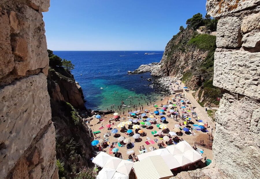 From Barcelona: Tossa de Mar Day Tour with Beach Time - The return ride and the value of the day