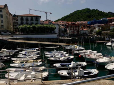Gaztelugatxe, Gernika, and Mundaka Group Tour