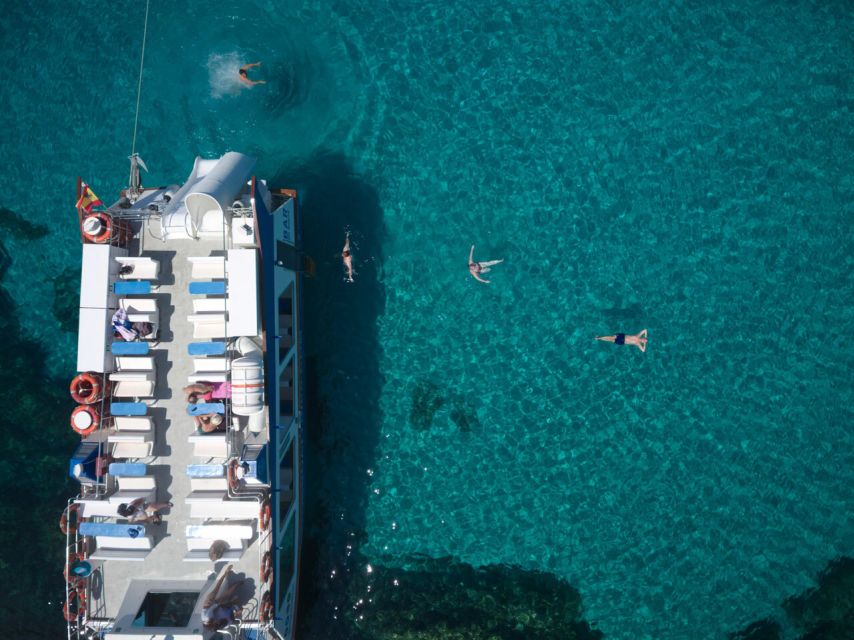 From Cala Galdana: 2-Hour Glass-Bottom Boat Trip - Cala Mitjana and Cala Mitjaneta from offshore