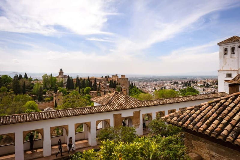 From Costa del Sol: Granada Full-Day Tour - What you will see in Granada’s historic center