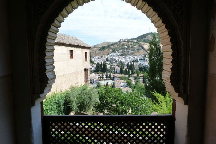 From Costa del Sol or Malaga: Granada and Alhambra Tour - Key points to know before booking