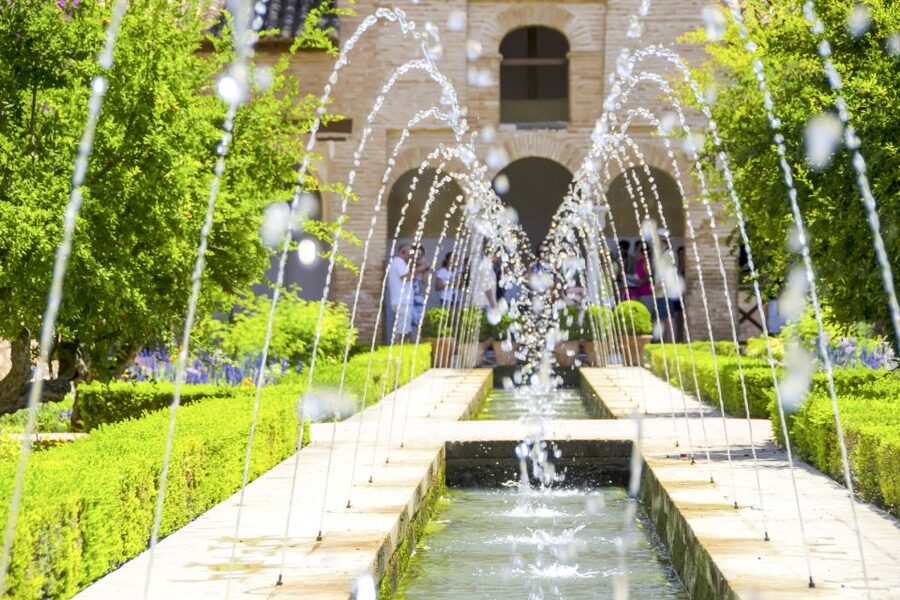 From Costa del Sol or Malaga: Granada and Alhambra Tour - Who should book this Granada excursion?