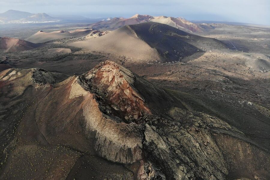 From Fuerteventura: Lanzarote Volcano and Wine Region Tour - Group size and guiding can change the feel of the day