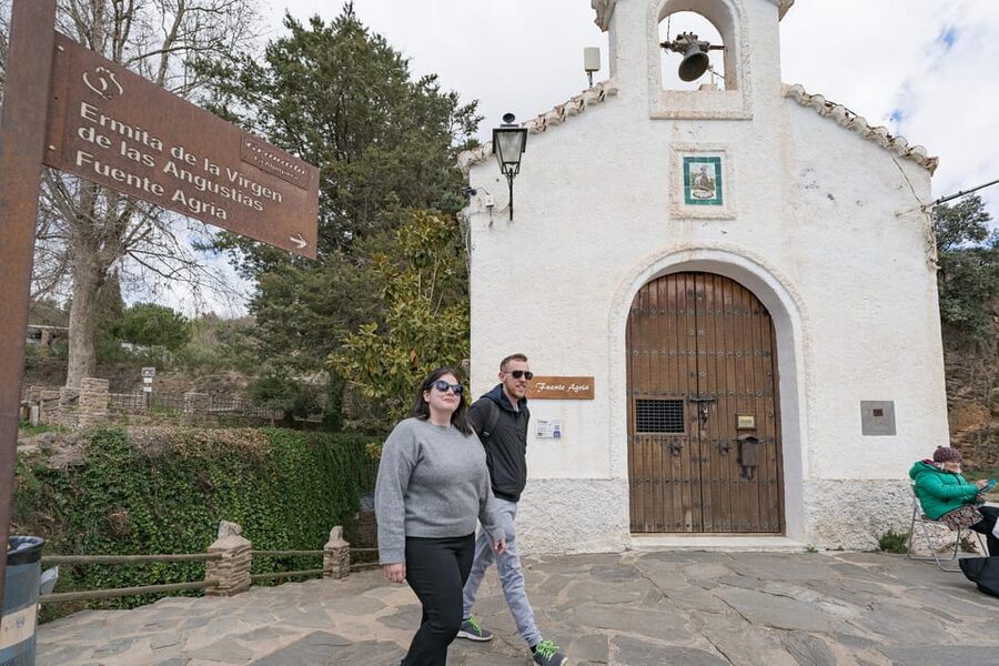 From Granada: Alpujarra Villages Guided Day Tour - Pampaneira and 90 minutes of free time