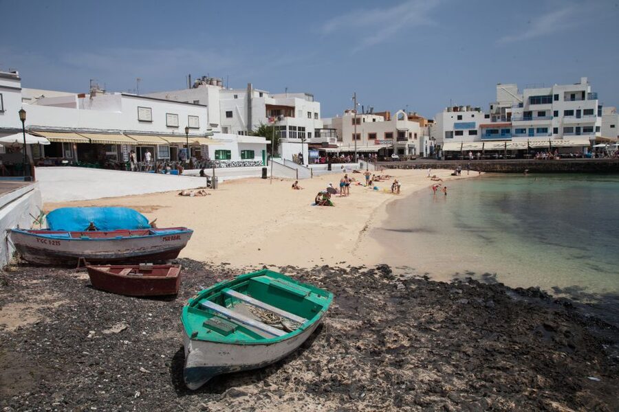 From Lanzarote: Day Trip to Fuerteventura and Corralejo - Key points at a glance