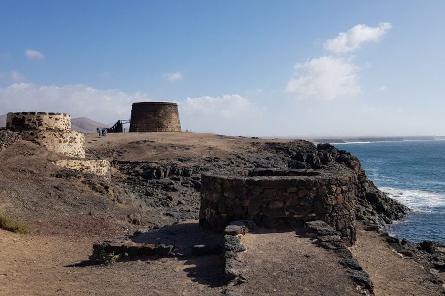 From Lanzarote: Day Trip to Fuerteventura and Corralejo - El Cotillo: the most relaxed stop on the route