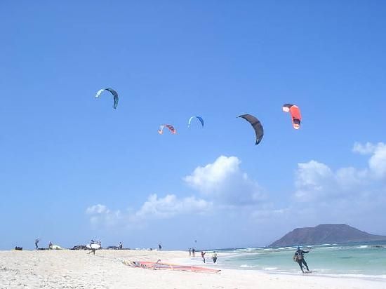 From Lanzarote: Round-Trip Ferry Transfer to Fuerteventura - Reaching the Corralejo Dunes without a car