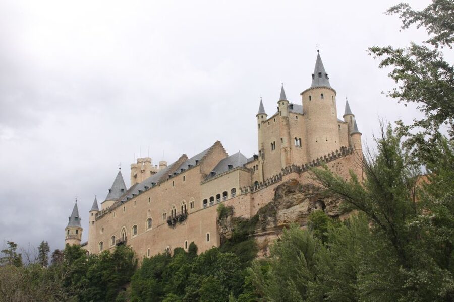 From Madrid: Avila and Segovia Full-Day Tour - The Ávila break and the included tapa