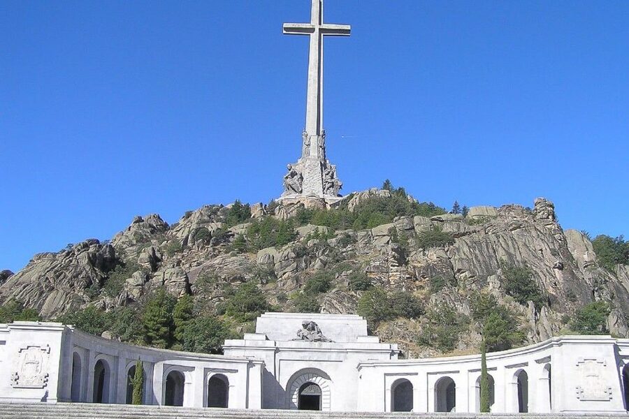 From Madrid: Escorial Monastery & Valley of the Fallen Trip - Who should book this excursion?